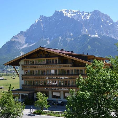 Sporthotel Zugspitze Лермос Екстер'єр фото