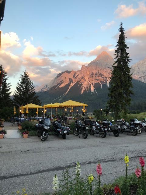 Sporthotel Zugspitze Лермос Екстер'єр фото
